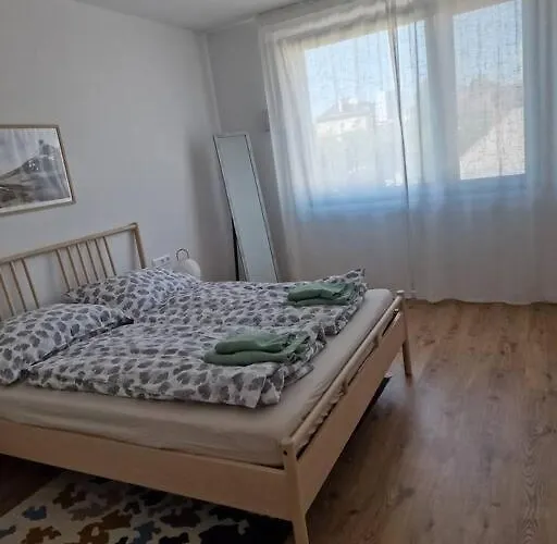 Stylish Urban With Parking Spot Apartament Bratislava